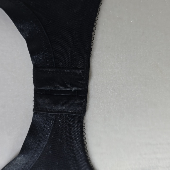 Wacoal Sheer Black Lace 38C Bra - Picture 4 of 9